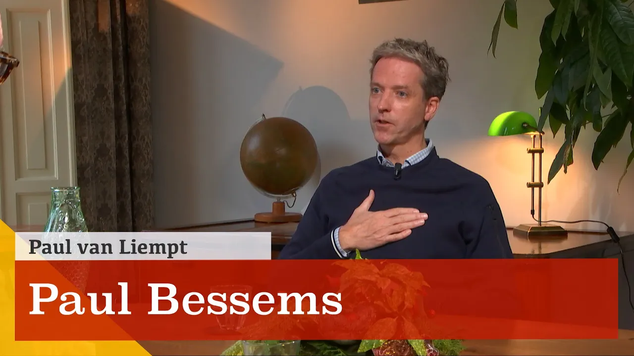 Minder kantoren, meer blockchain. Een gesprek met Paul Bessems