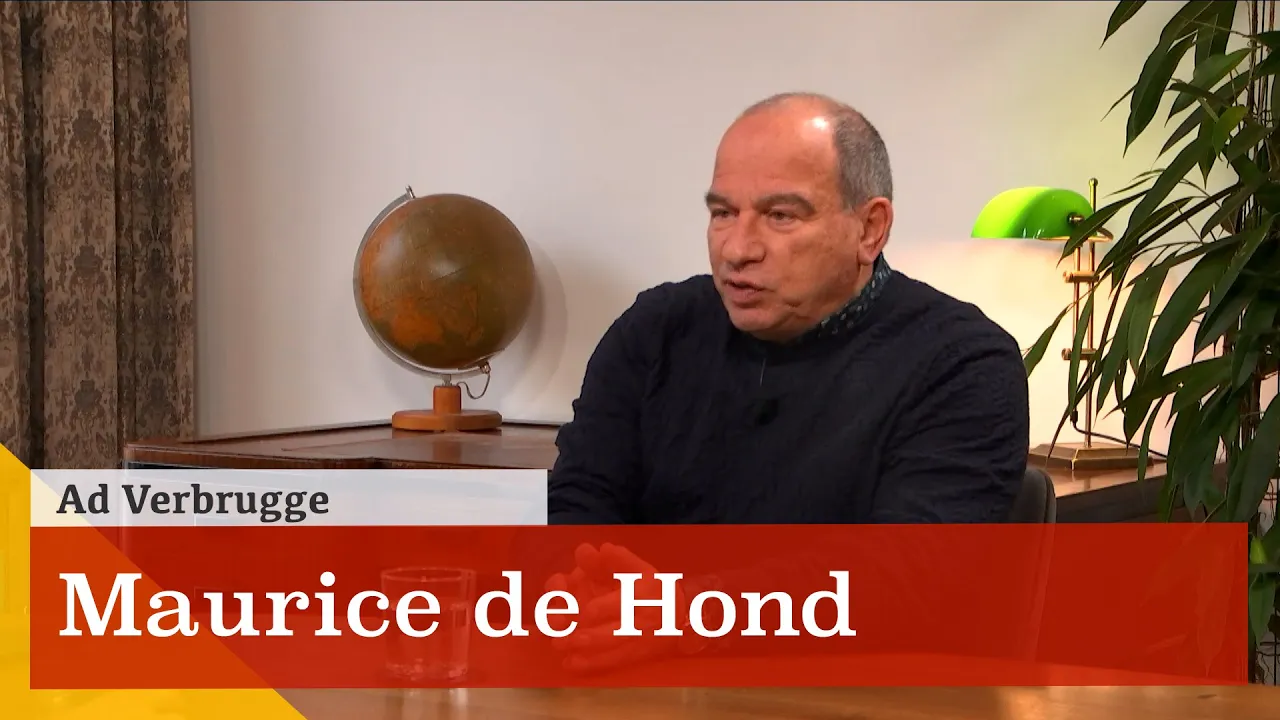 'QR-samenleving doel van coronabeleid? Omicron is de lakmoesproef.' Met Maurice de Hond