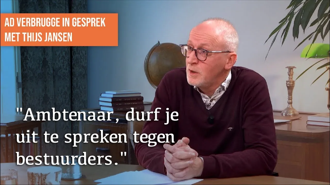Ambtenaren in de klem door de politiek? | Gesprek met Thijs Jansen