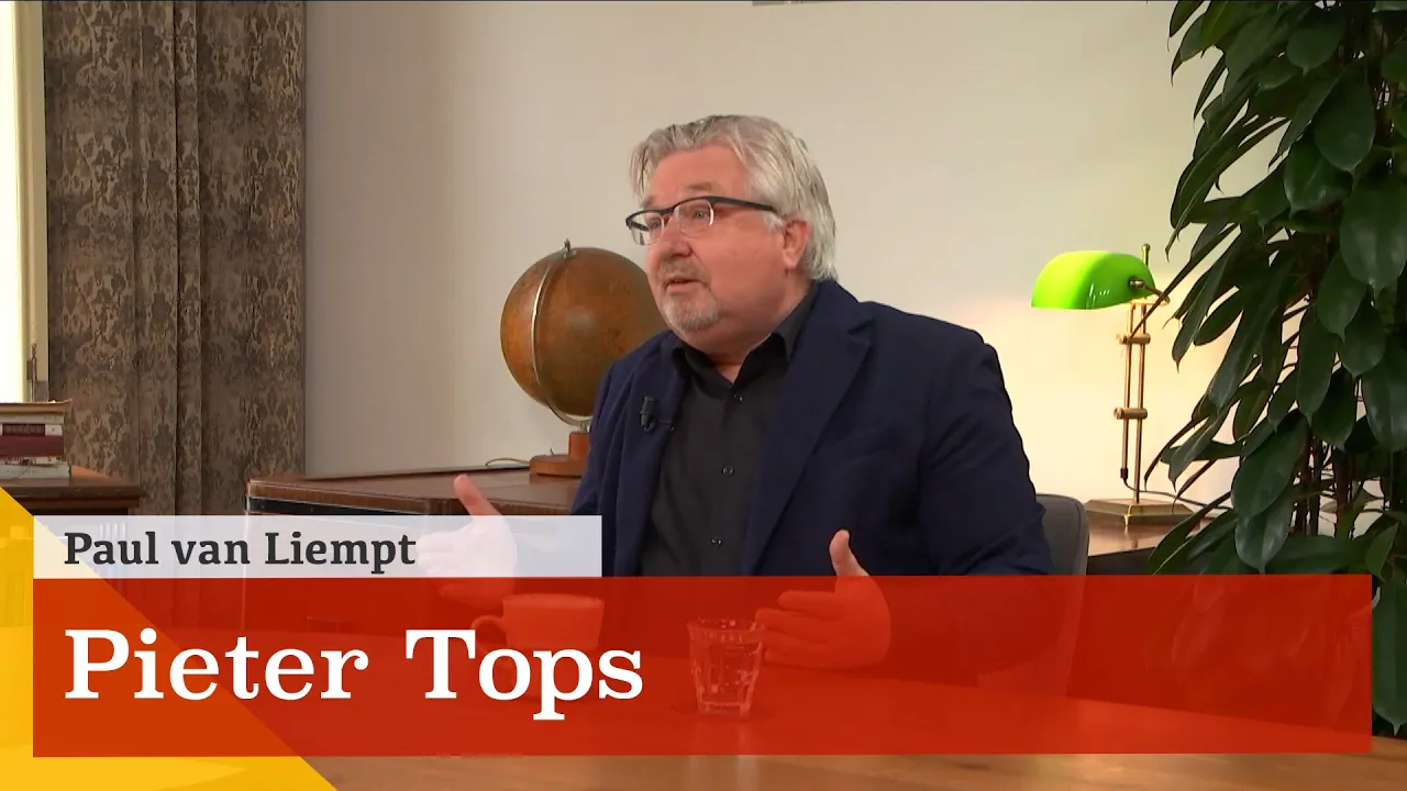'Vergaande vermenging van boven- en onderwereld.' Een gesprek met Pieter Tops