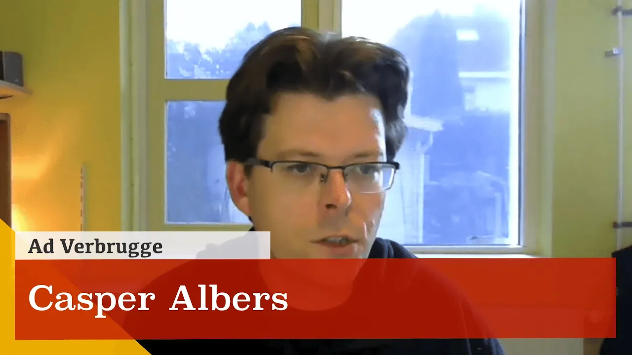 'Fysiek onderwijs op de universiteit onmisbaar.' Een gesprek met hoogleraar Casper Albers