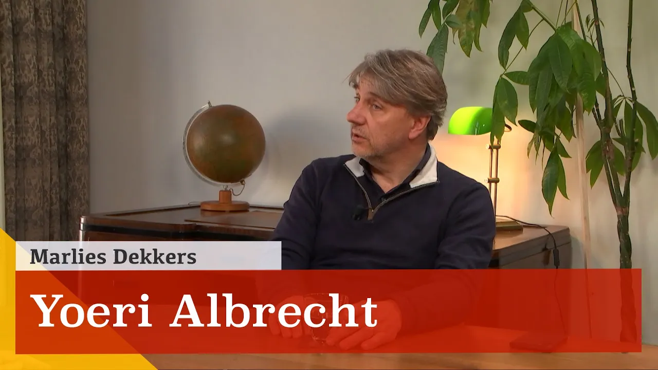 'Er is gebrek aan zelfstandig denken.' Een gesprek met Yoeri Albrecht