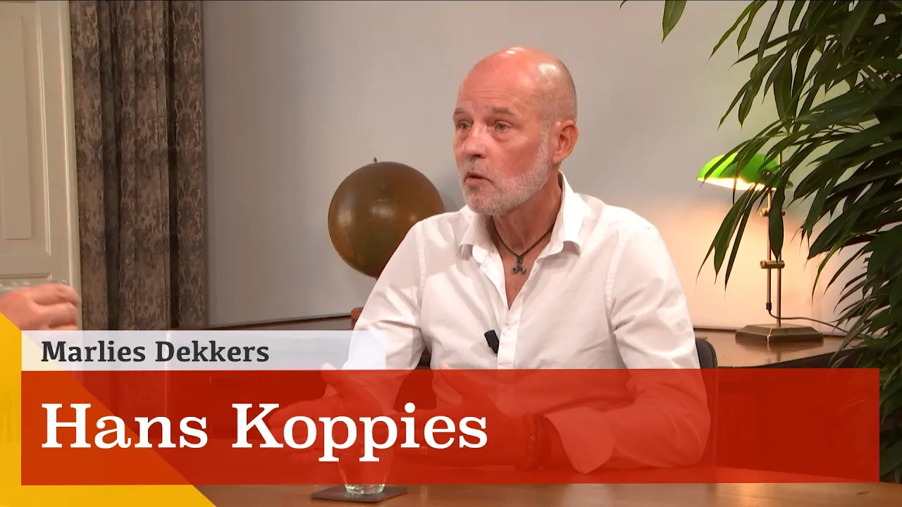 'Welke prijs gaan kinderen betalen?' Een gesprek met Hans Koppies