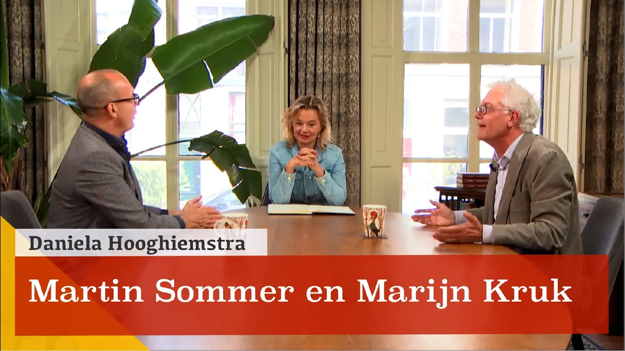 Macron als keuze voor minste kwaad. Martin Sommer en Marijn Kruk over de Franse verkiezingen