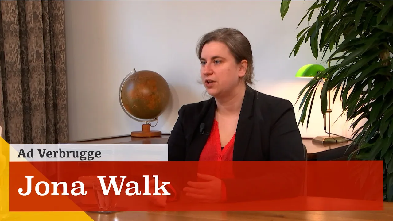 'Ook de coronacijfers wijzen nu op onzinnigheid van 2G.' Een gesprek met Jona Walk