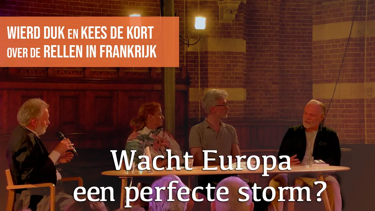 Wierd Duk en Kees de Kort over de rellen in Frankrijk