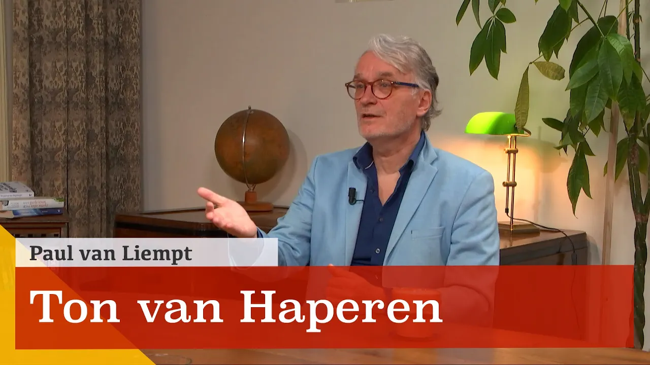 'Leraar is een kostenpost in Nederland.' Een gesprek met Ton van Haperen